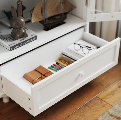 Buffet colonial blanc avec vitrine - Style moderne & intemporel / Vraiment Home